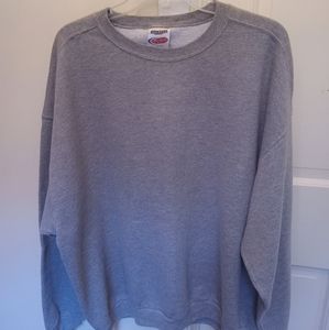 NEW.  JERZEES SWEATSHIRT.  GRAY.  SIZE 2X